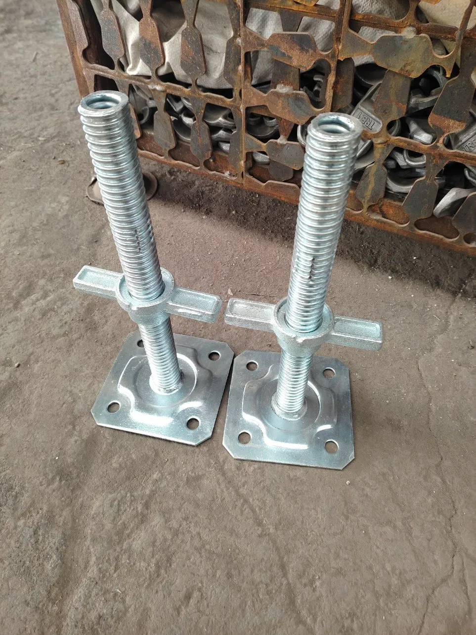 Galvanized Shoring Base Jack 250mm/350mm/500mm for Formwork Scaffolding Construction