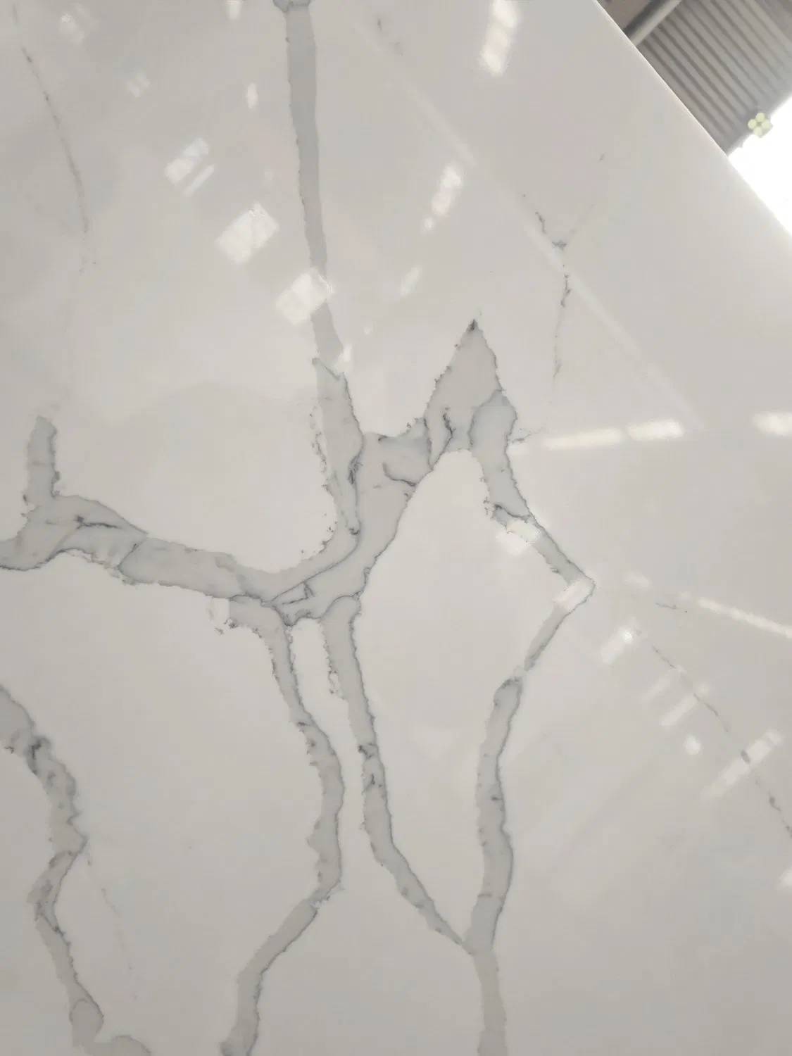 High Quality Artificial Quartz Stone Slab with Grey Veins