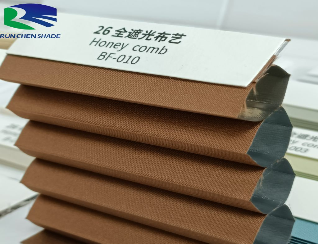 Anti-Wrinkle, Anti-Wrinkle and Non-Deformation Honeycomb Curtain Fabric Keeps It Flat