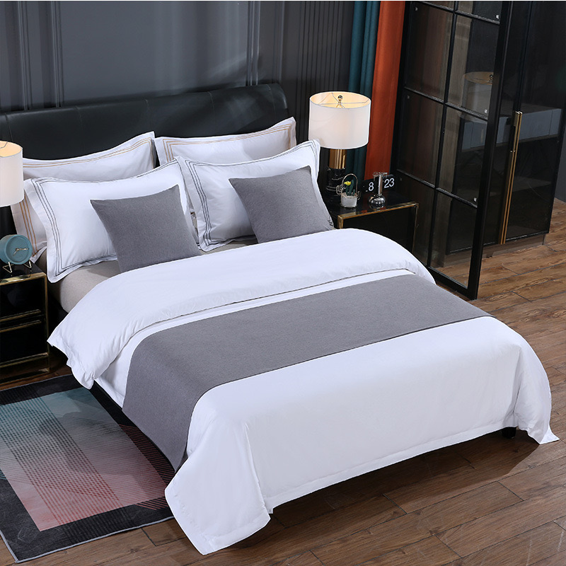 1 PCS Hotel Bed Runner Bedroom Simple Home Textile Bright Microfiber Decorate Silver Blue Bed Flags ODM/OEM Custom Bedding Set