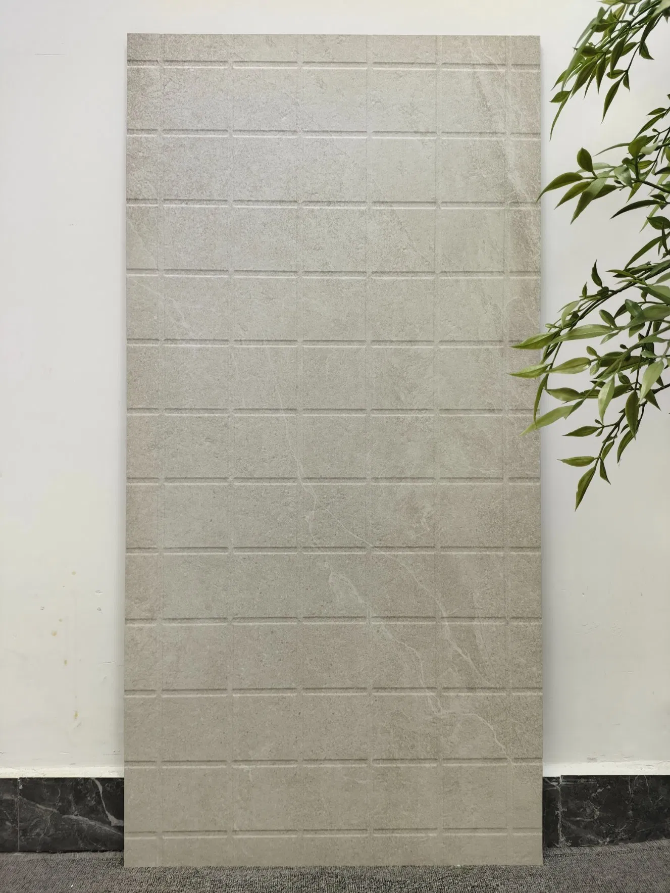 Foshan High Quality Bathroom Shower Tile Non-Slip Tile Floor Tiles Ceramic Tile