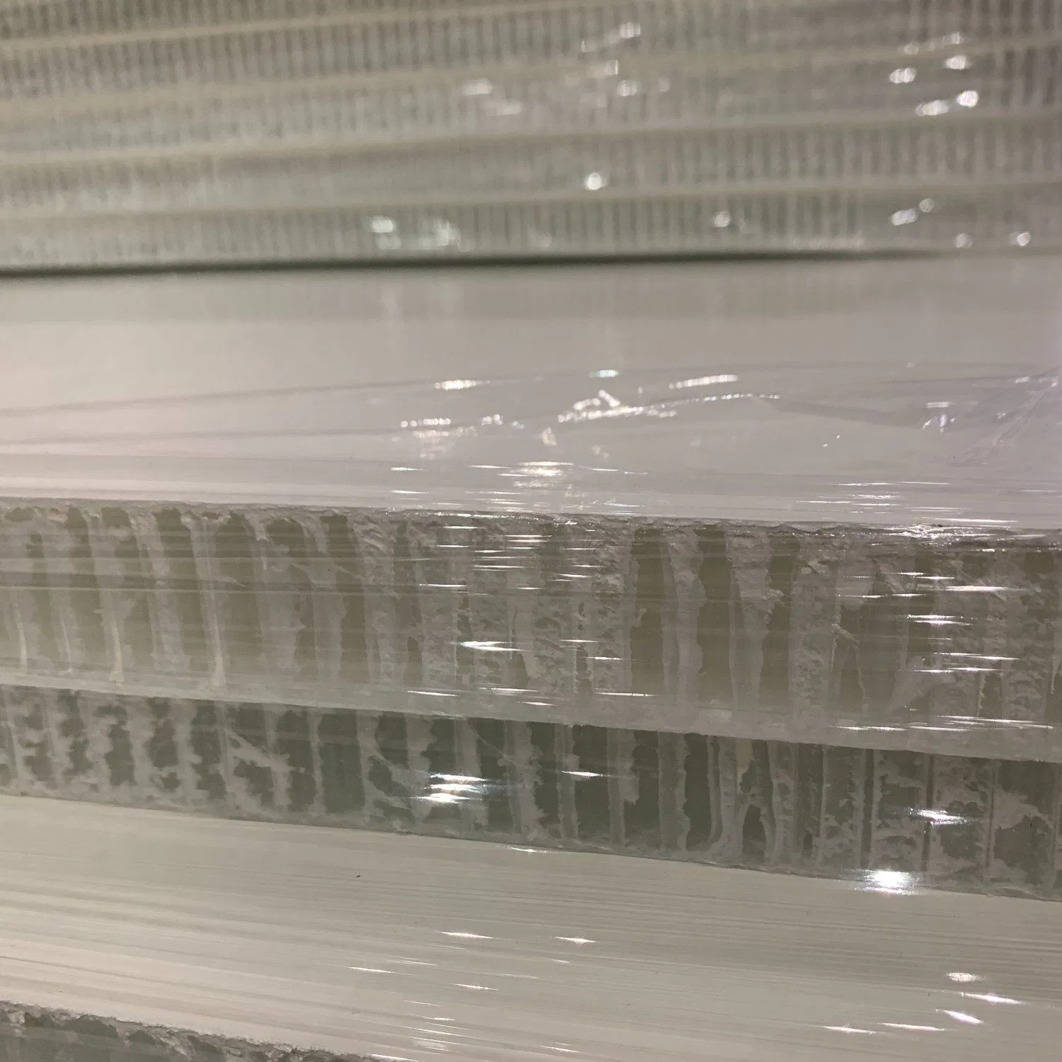 Different Thickness PP Honeycomb Core for Van