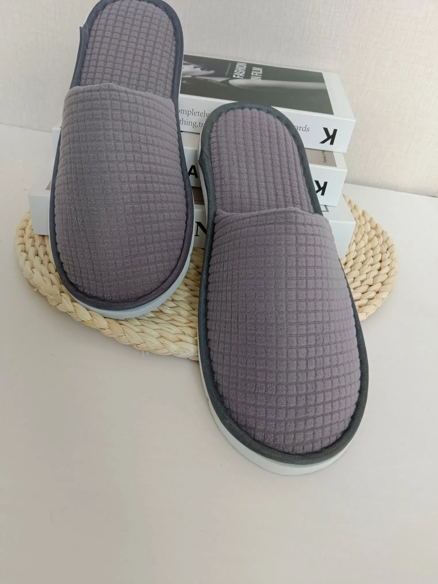 Polar Fleece Slipper Hotel SPA Slippers Soft Hotel Slippers Polar Fleece Washable Reusable House Slippers Polar Fleece High Quality Close Toe Open Toe Hotels