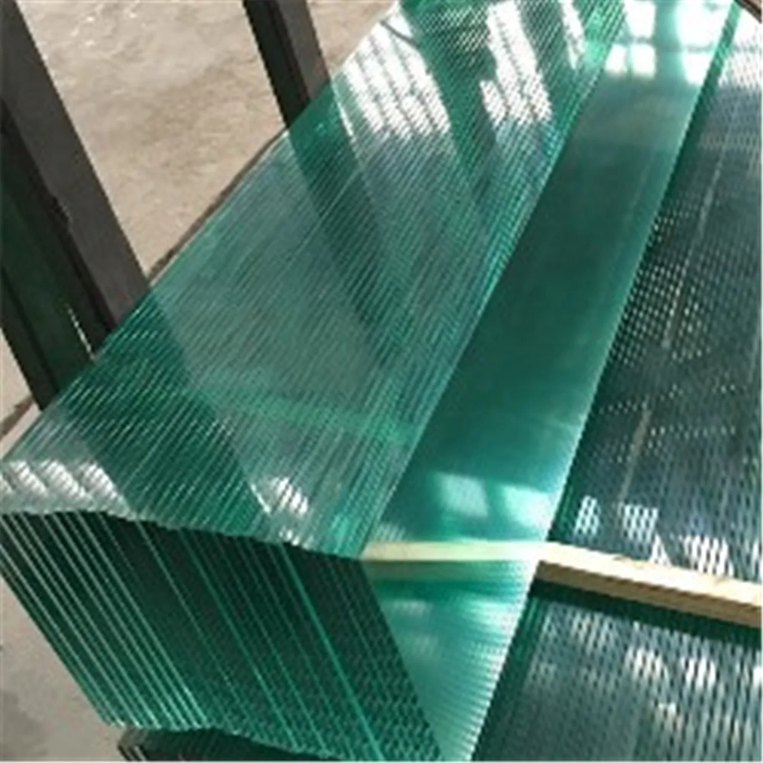 Antiskid Laminated Glass Safety Glass for Stairs