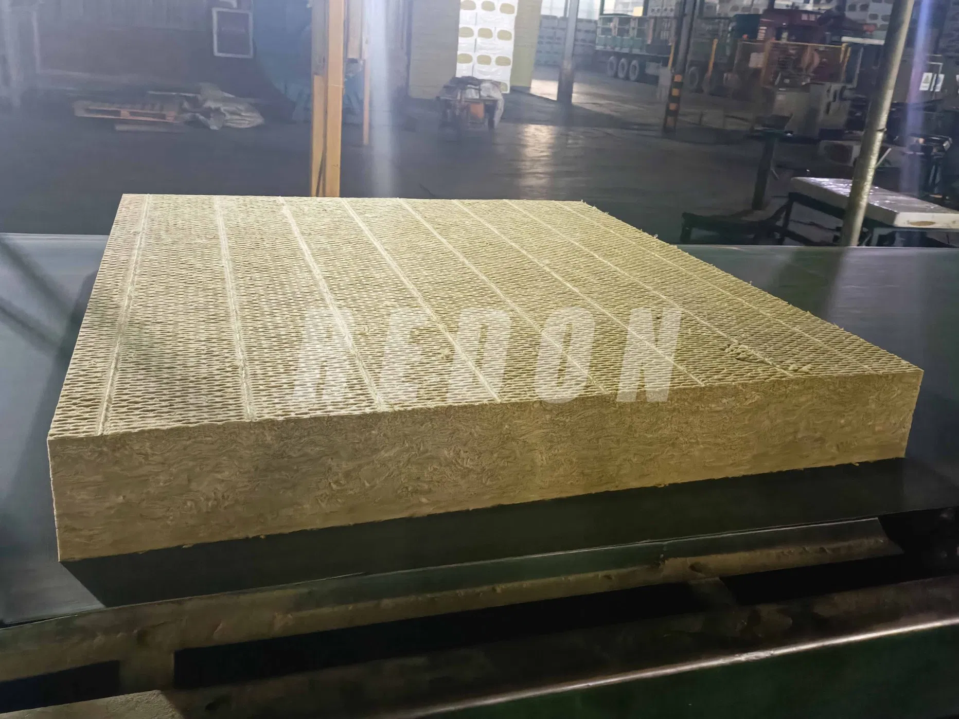 China Sound Heat Thermal Insulation Refractory Rockwool Board