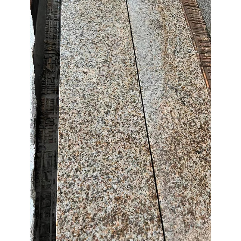 Flamed G682 Sunset Gold/Rusty Yellow/Misty Beige Granite Cobbles for Outdoor Landscaping Price