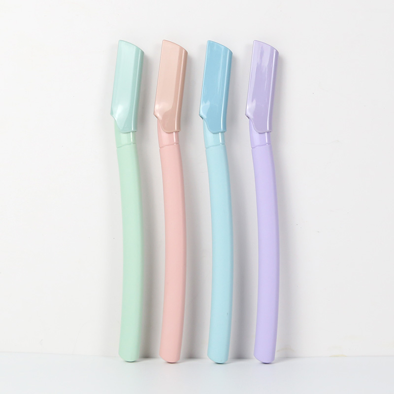 Precision Stainless Steel Eyebrow Trimmer for Perfect Makeup