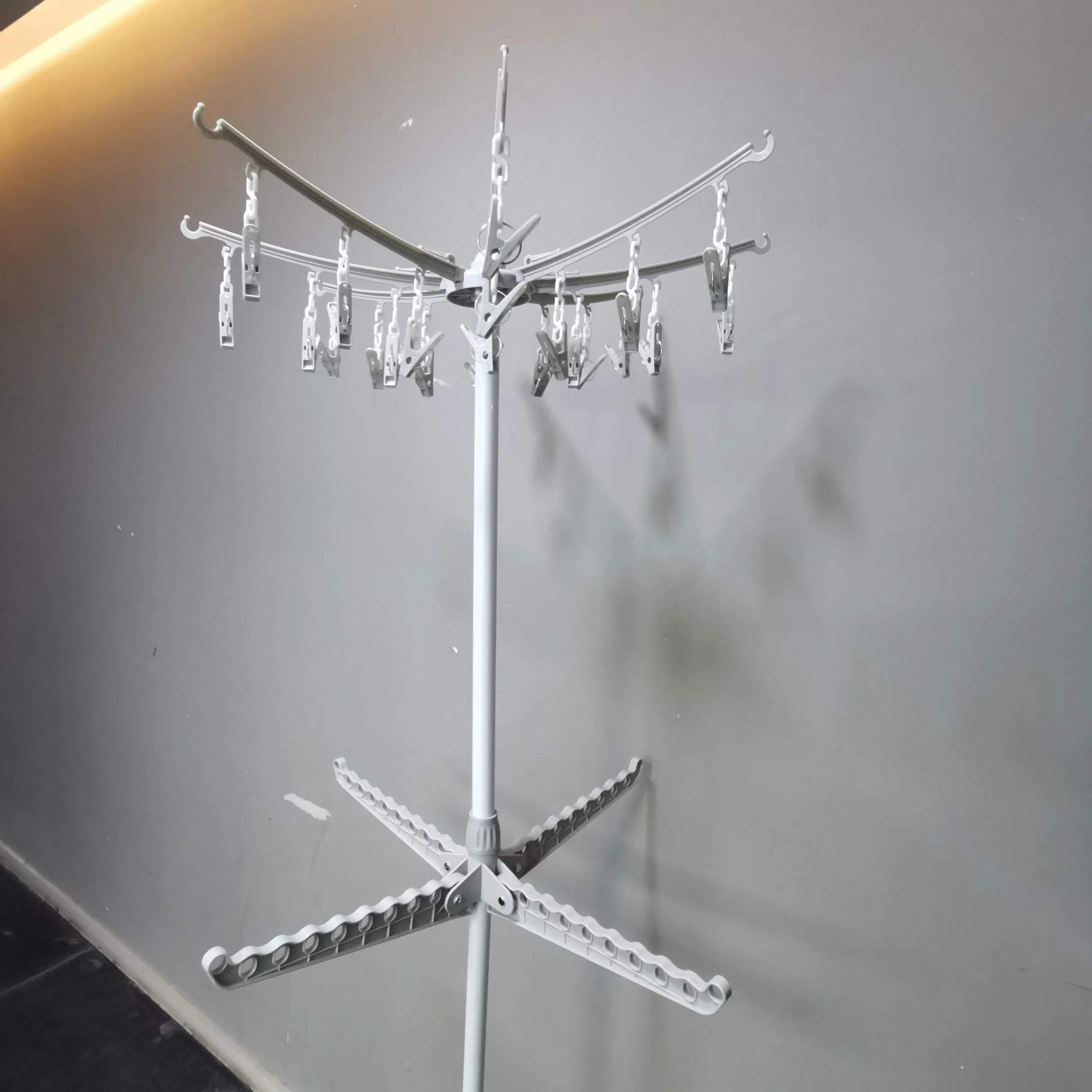 Multifunctional Rotating Clothes Drying Rack, 3-Tier Foldable Laundry Dryer, Multi-Clip Hanger for Underwear & Socks