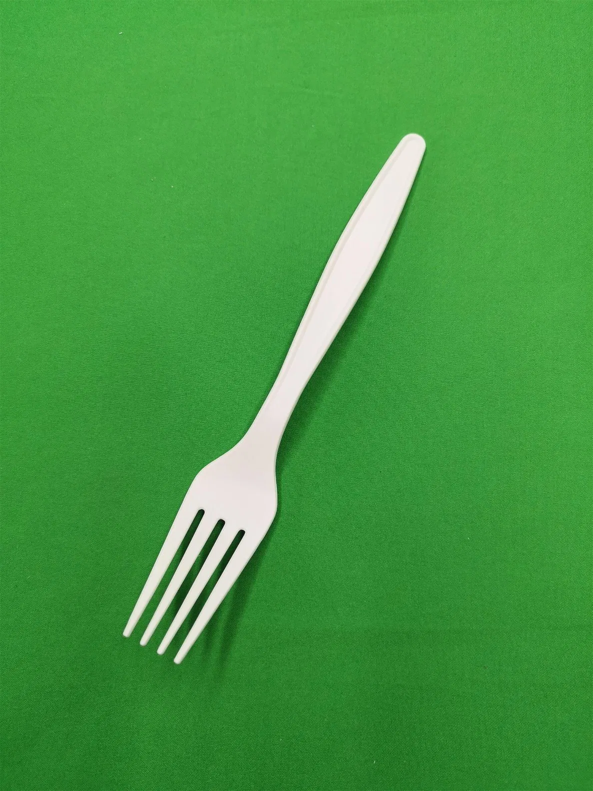 17.6cm Biodegradable Single Use White Cornstarch Forks