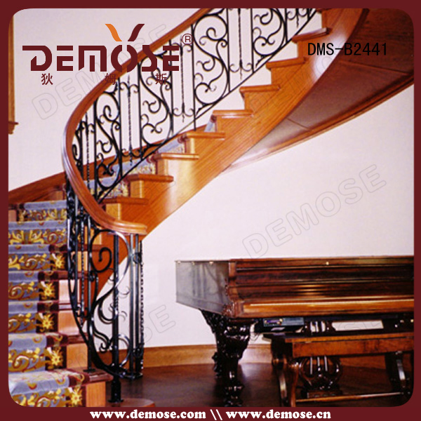 Strong Welded Iron Grid for Railing Support and Child Safety Protection Handrail