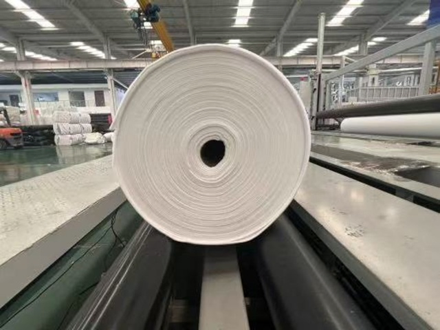 Durable Filament Geotextile Rolls MOQ 1000m2 Woven Bag Packaging