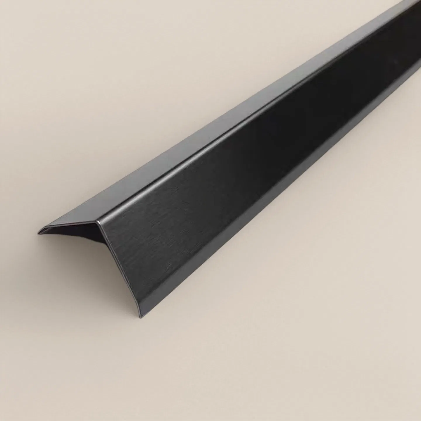 T&C L19 L-Shape PVD Color Mirror Brushed Finish Black L-Edge Trim for Countertop