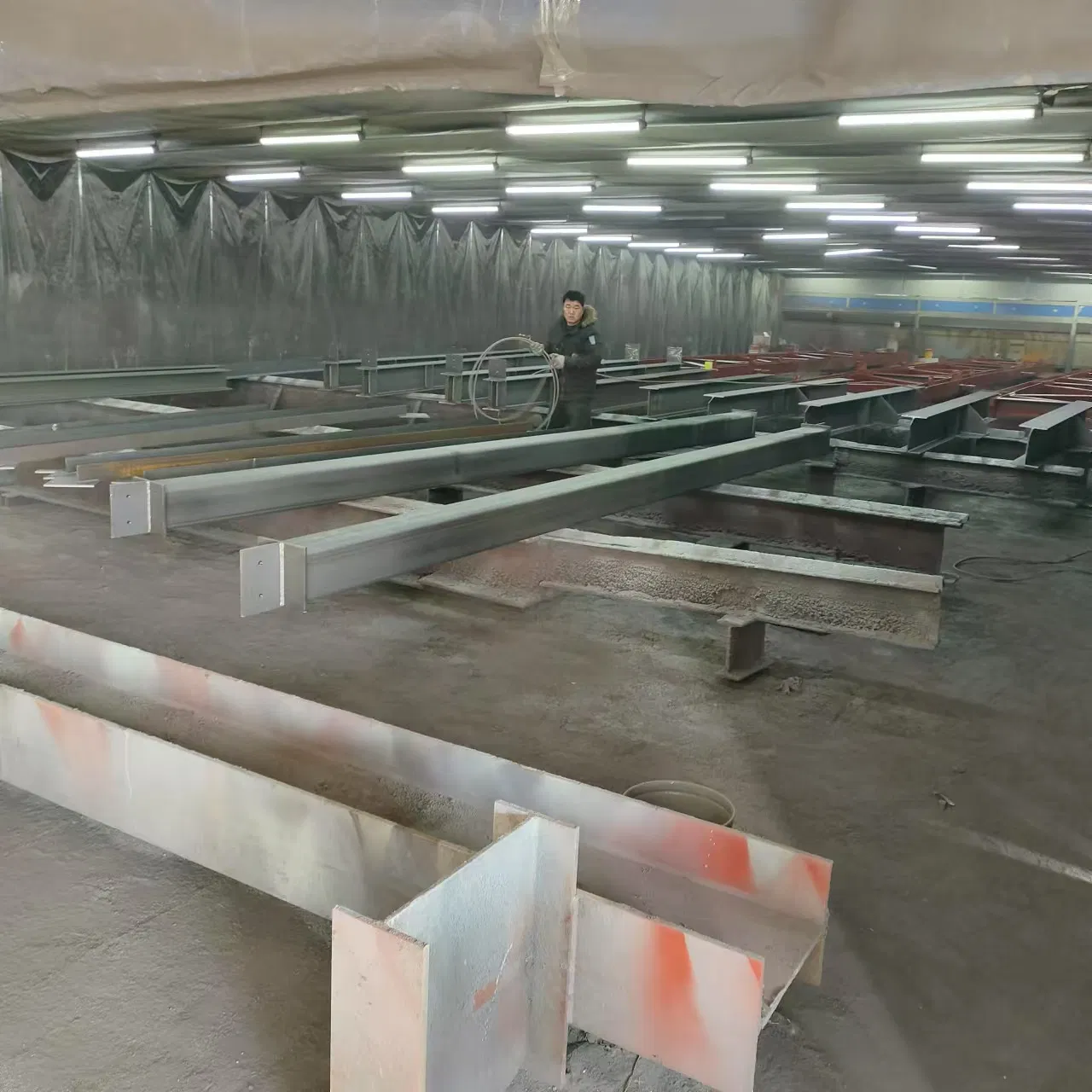 High Quality Steel Frame, Any Size Can Be Customized