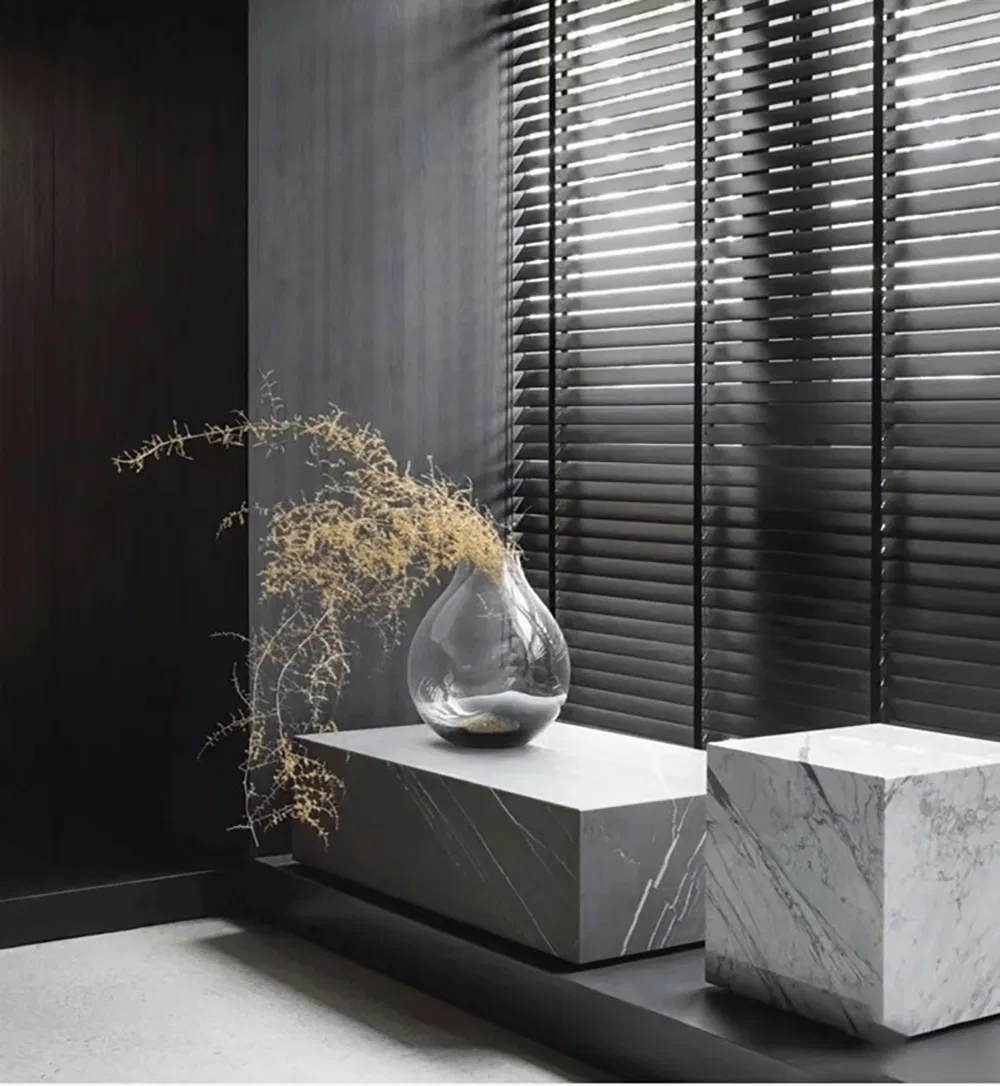 China Natural Material Basswood Venetian Blinds Traditional Classic Style Outdoor Horizontal Blinds