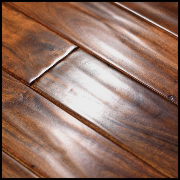 Solid Acacia Flooring (Handscraped Natural Color)