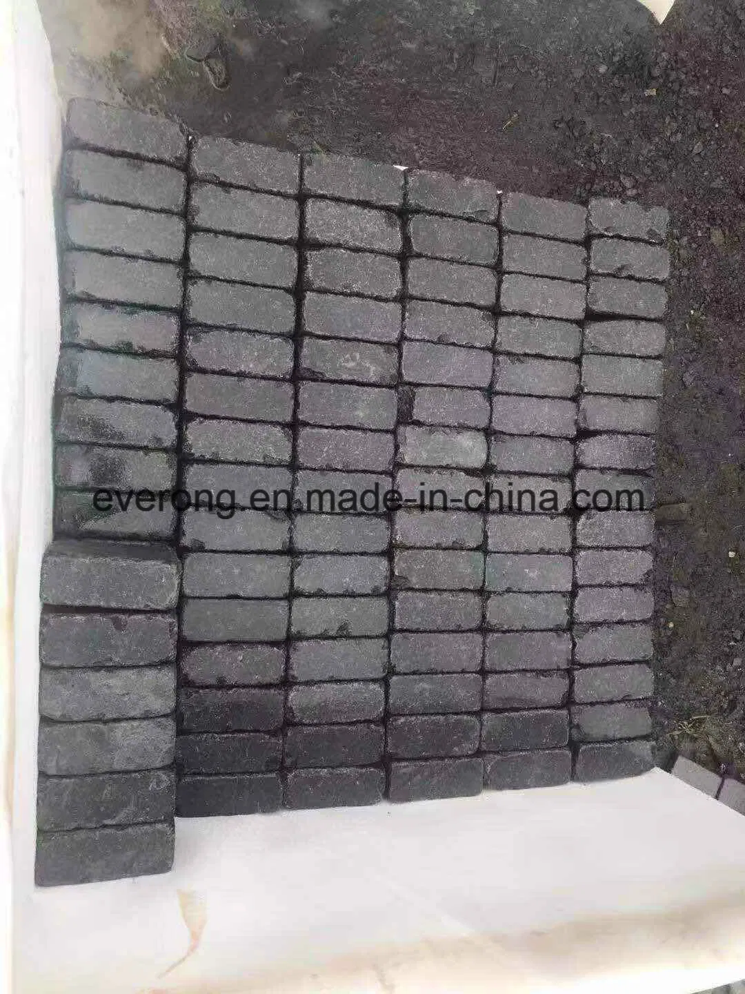 Cheap Cobble Pavers, Four Sides Tumbled Black Basalt Stone Paving for Driveway