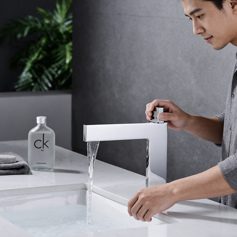 Смеситель для раковины AIM, латунь, однорычажный