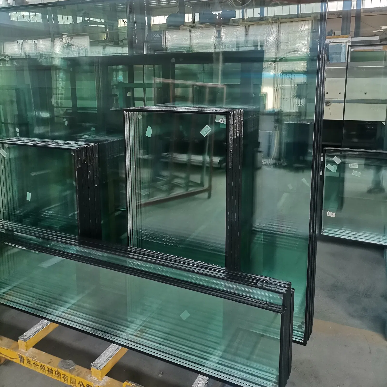 Customized Glass Panel Aluminum Frame Solid Structure Safety Hollow Insulated Building Glass for Safety