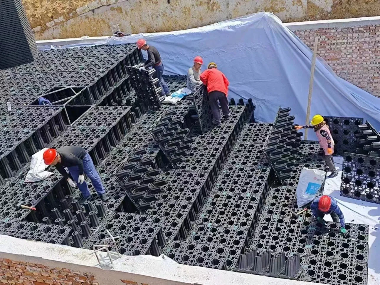 Rainwater Storage Harvest Tank Geocelluar System Modular Tank Attenuation Stormwater Module