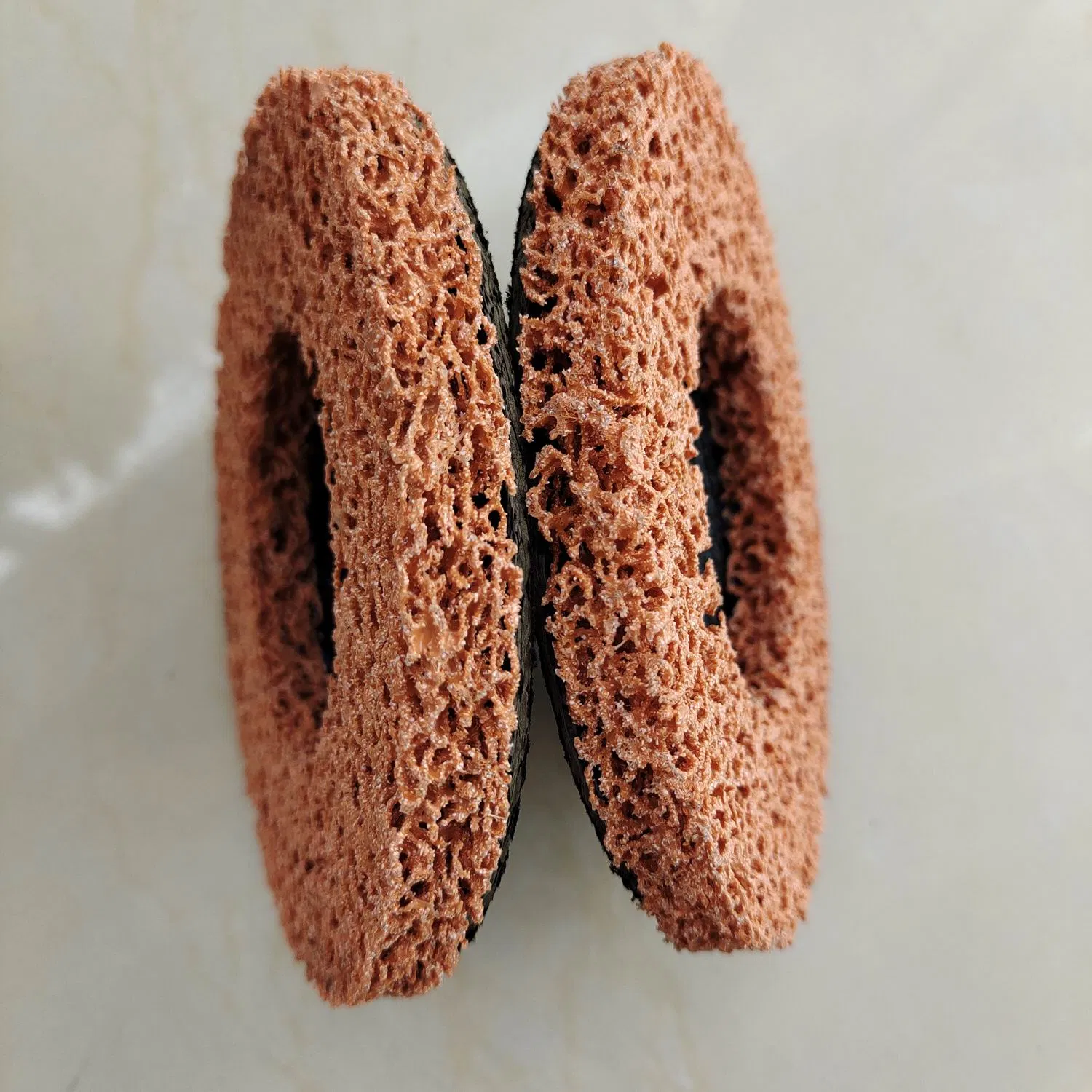 Лепестковый круг 115 мм для зачистки и удаления краски