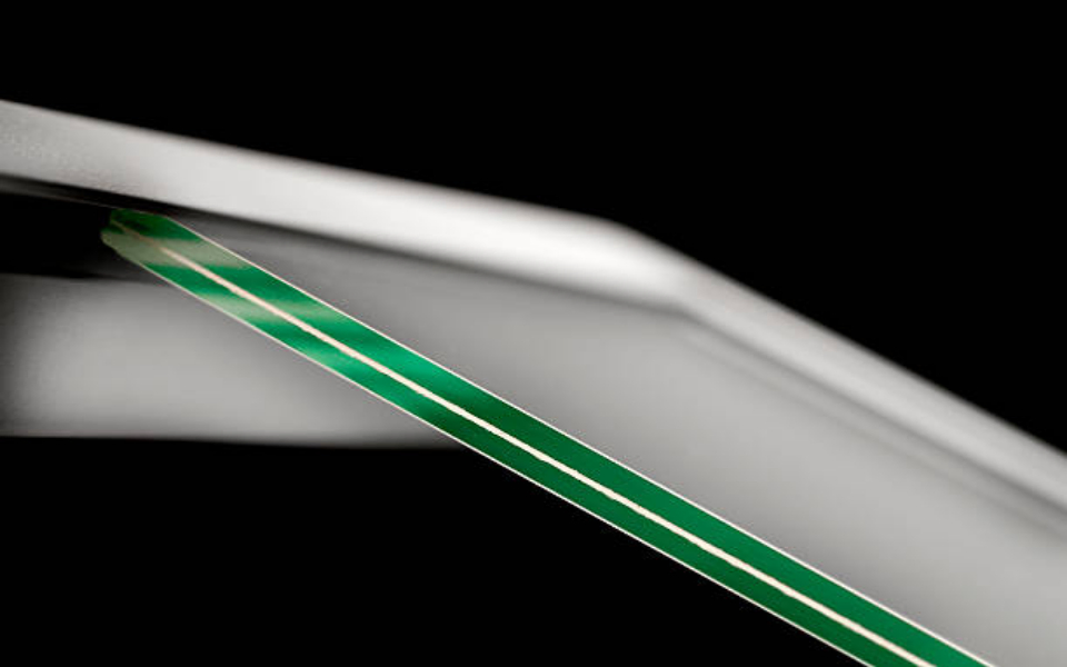 Low-Fluorescence 4mm/6mm/10mm/15mm Flat/Curved Borosilicate Glass for Photonics/Optoelectronics Price