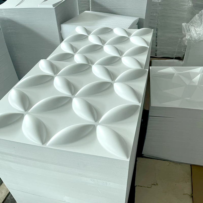 Деревянная решетчатая панель для стен и потолка