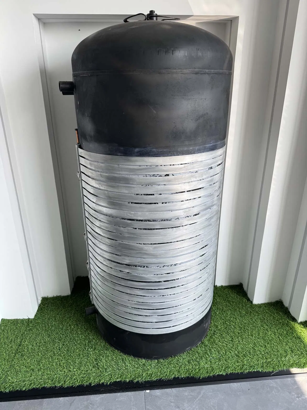 Freestanding Hot Water Storage Tank