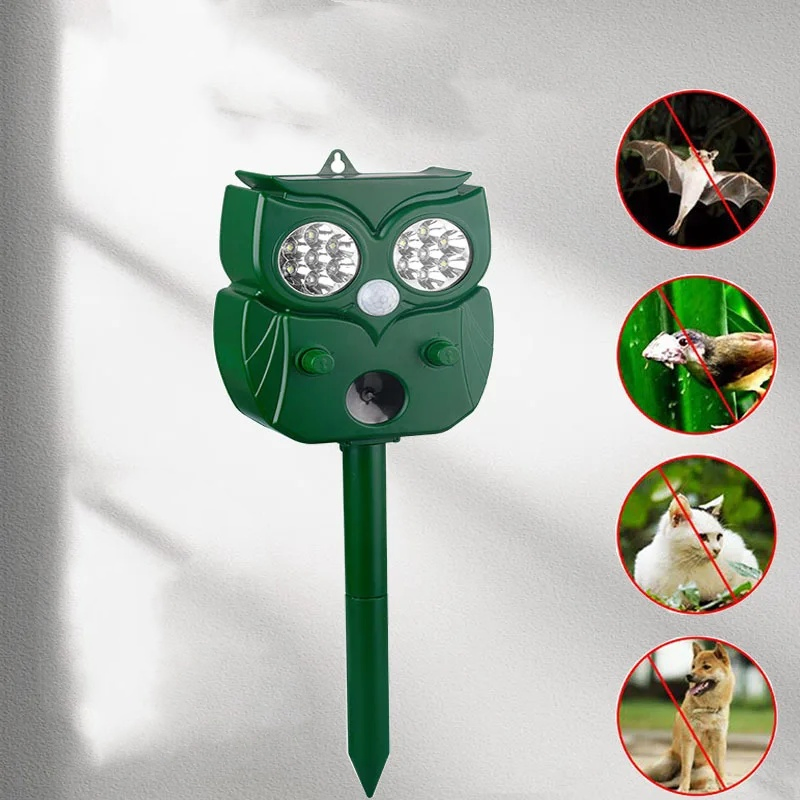 Ultrasonic Animal Repeller Outdoor Flameguard Solar Deterrent Flashing Lights Cat Repeller Motion Activated Bird Repeller