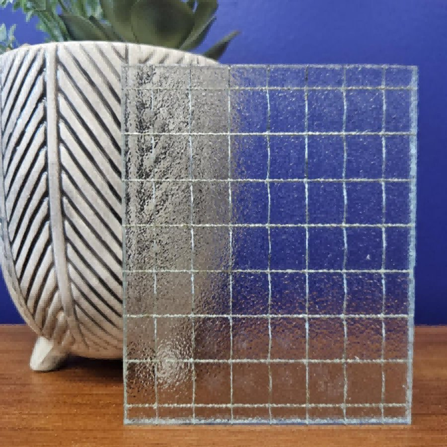Customized Safety Laminated Wire Glass Used for Decoration Price