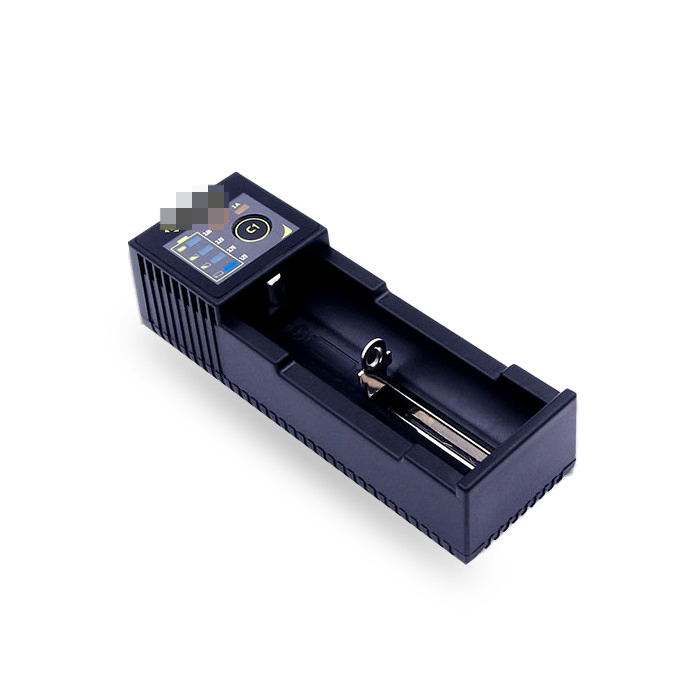 Умный зарядник для аккумуляторов 18650/21700 на солнечной батарее