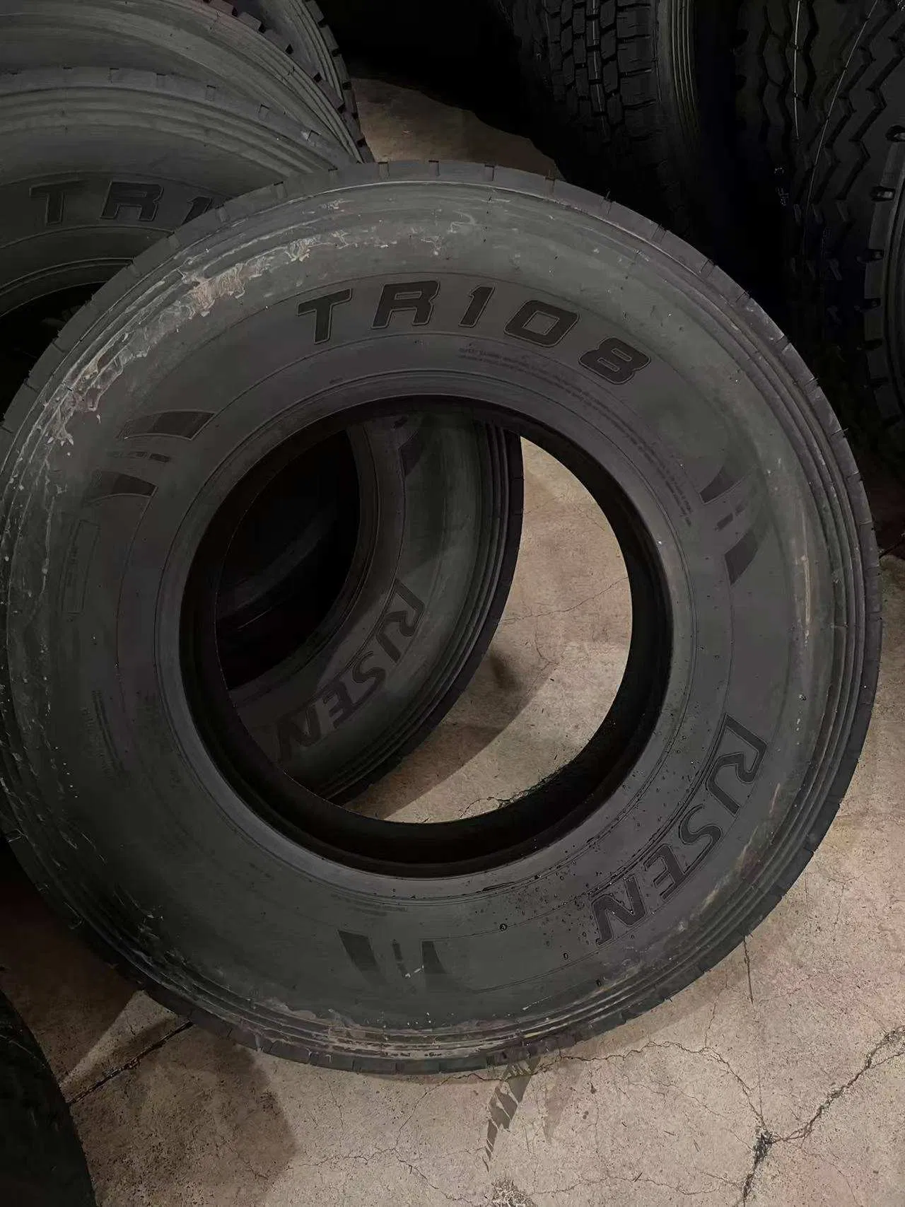 Goodride Westlake Chaoyang 385/65R22.5 AT560 All-Position Truck Tires