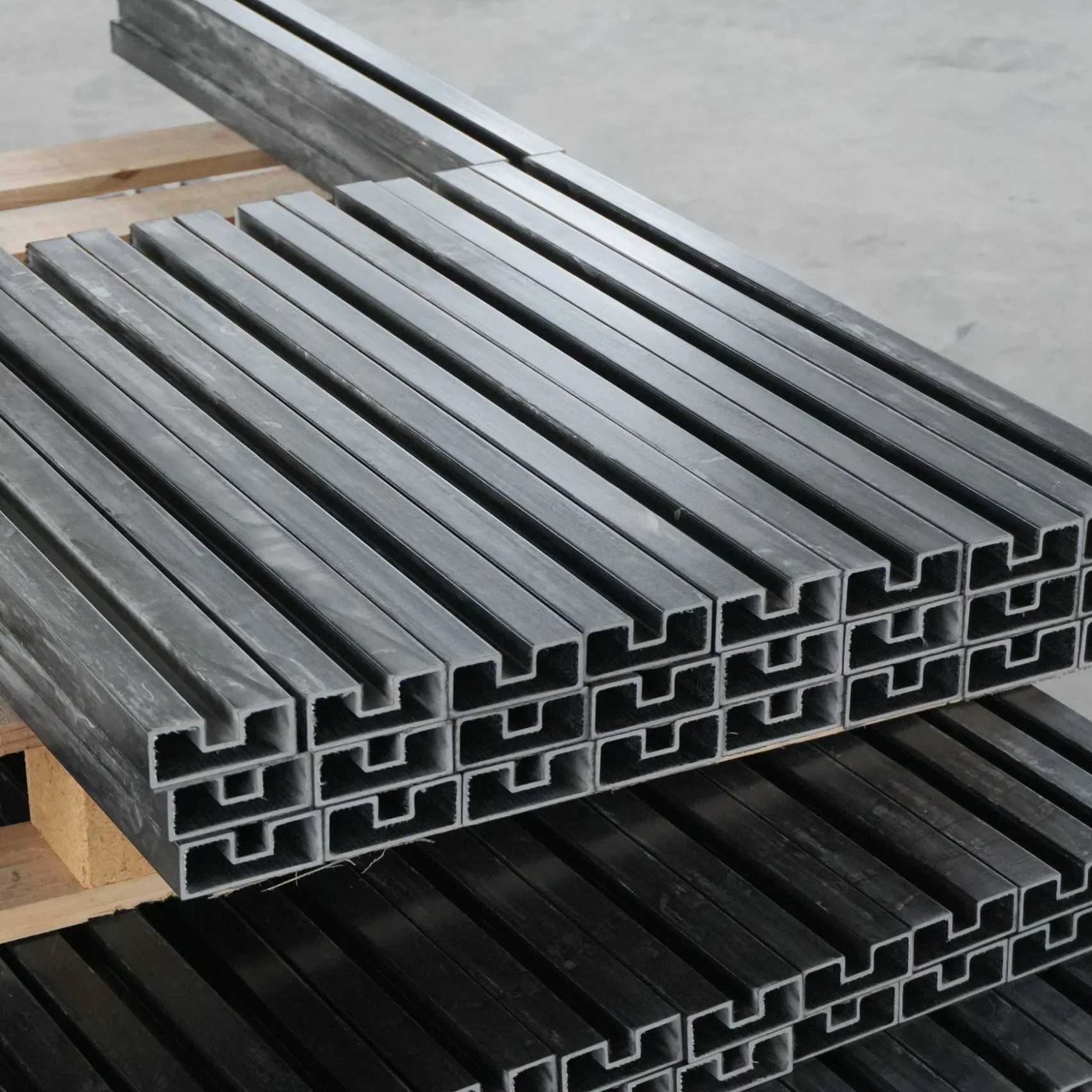 PU Pultruded Square Tubes, Rectangular Tubes and Angle Bars