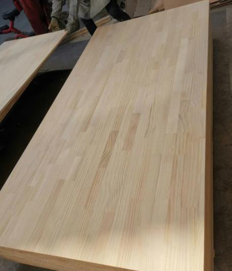 Price Reduction Promotion Products Include High-Quality Edge Plywood, White Pine Board, Solid Wood Plywood, and Finger Joint Board Made in China