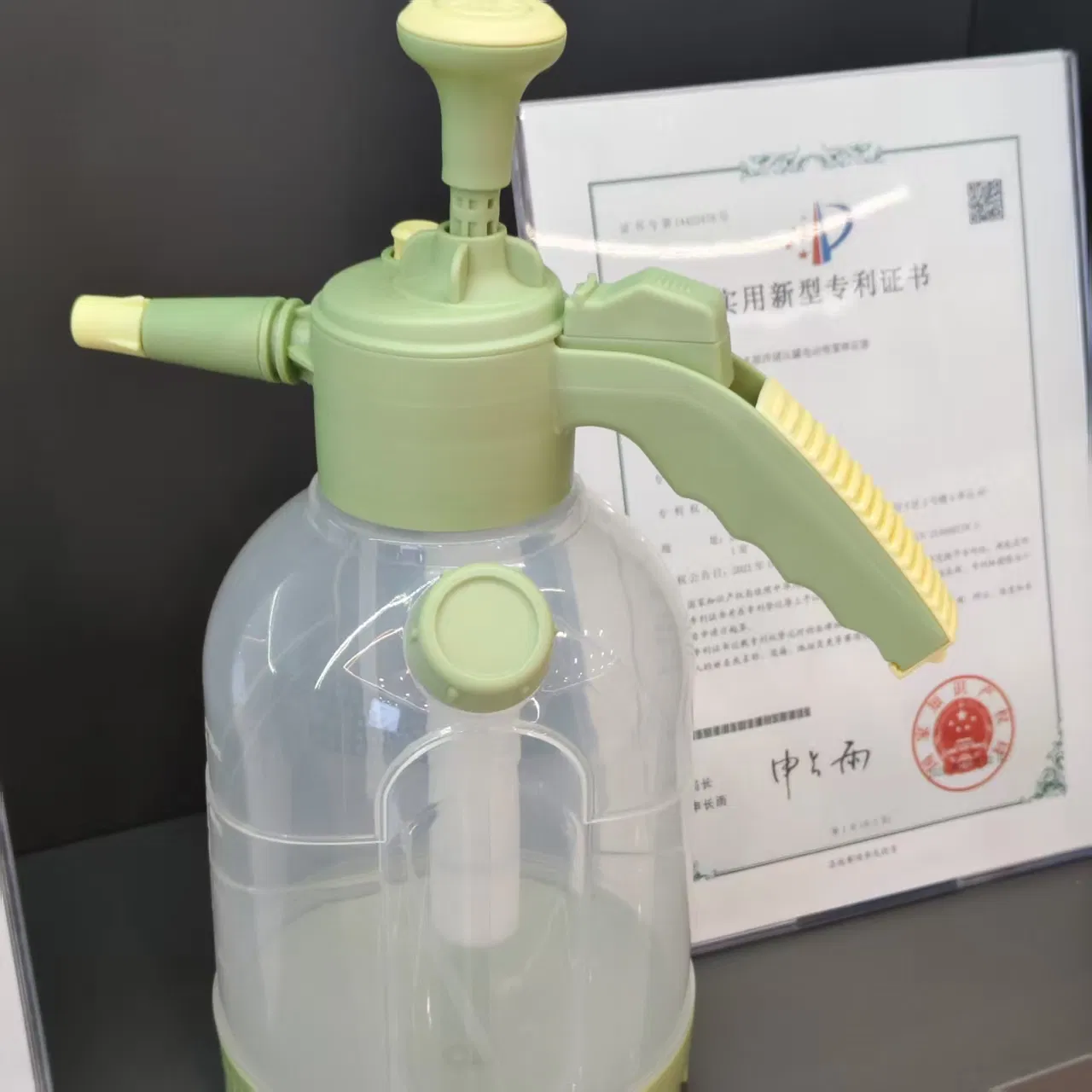Compact Manual Sprayer - Household Disinfectant Spray Bottle