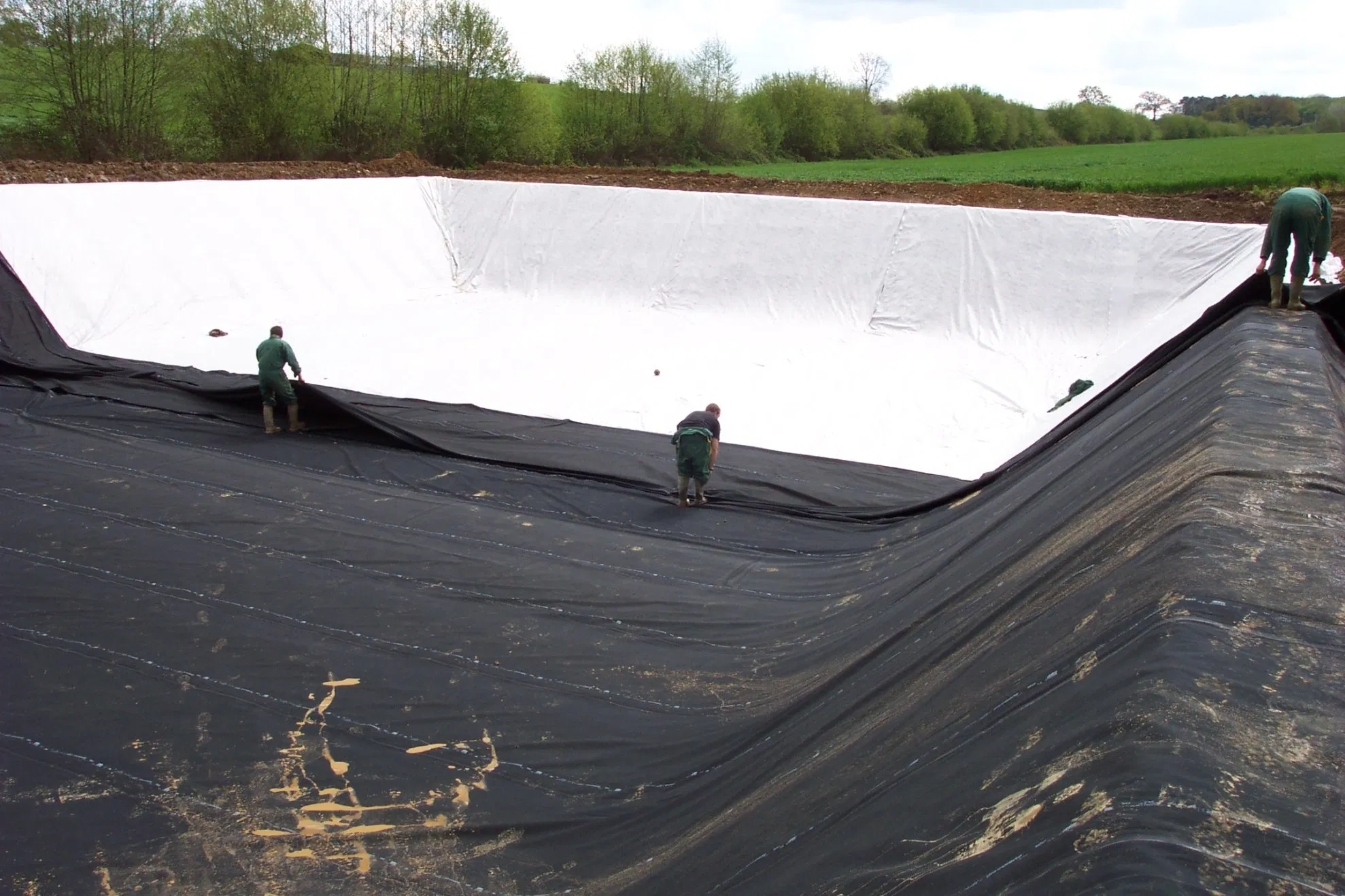 HDPE Geomembrane with GM13 Compliance 1.0-3.0mm Thickness Mining & Tunnels