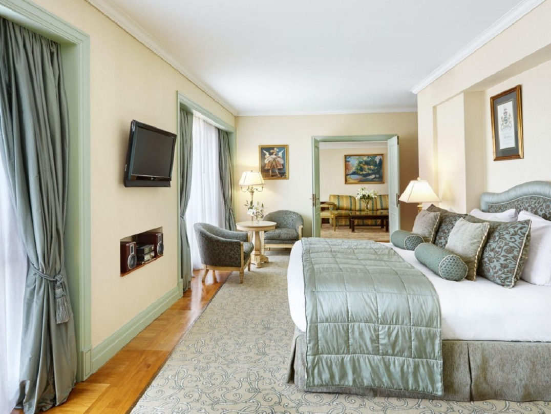 European Economicial Chain Seaside Resort Wooden Hotel Bedroom Sets