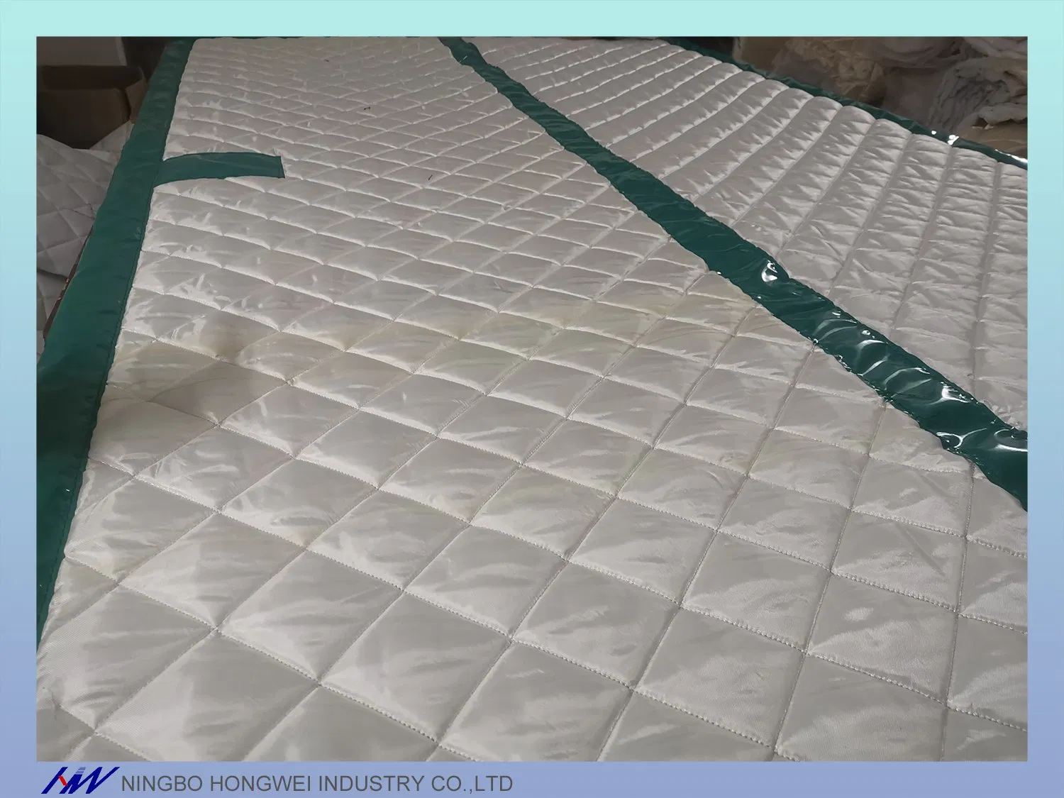 Premium Soundproof Curtains for Ultimate Noise Reduction and Privacy