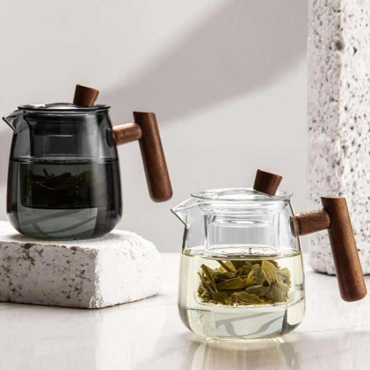 Wholesale Heat Resistant Borosilicate Glass Tea Pot Set with Glass Tea Infuser and Wooden Handle