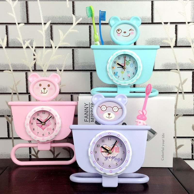 Promotion High Quality Basketball Team Member Shape Desk Table Clocks Kids Plastic Alarm Clock Children′ S Room Decoration Alarm Clock