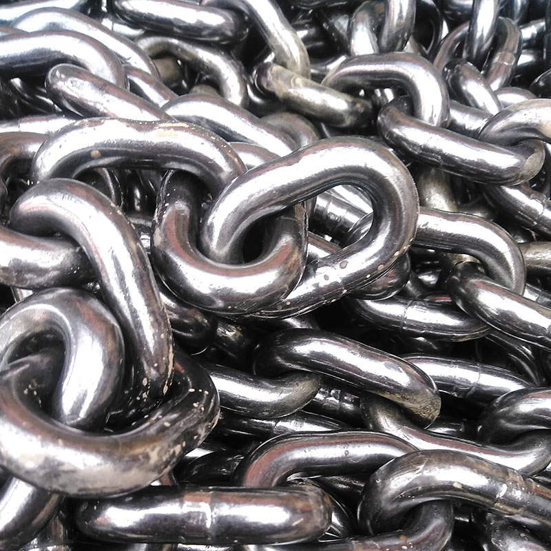 Heavy Duty 32mm Welded Alloy Steel Chain for Tough Industrial Tasks