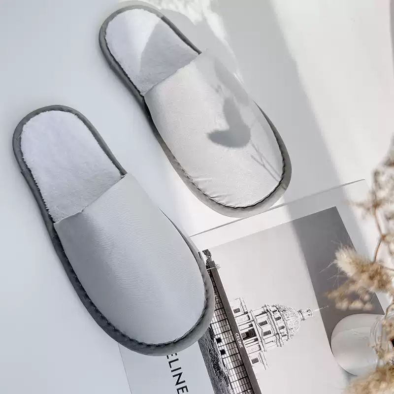 Hot Sales Personalized Nap Fabric Disposable Hotel Slippers with EVA Soles