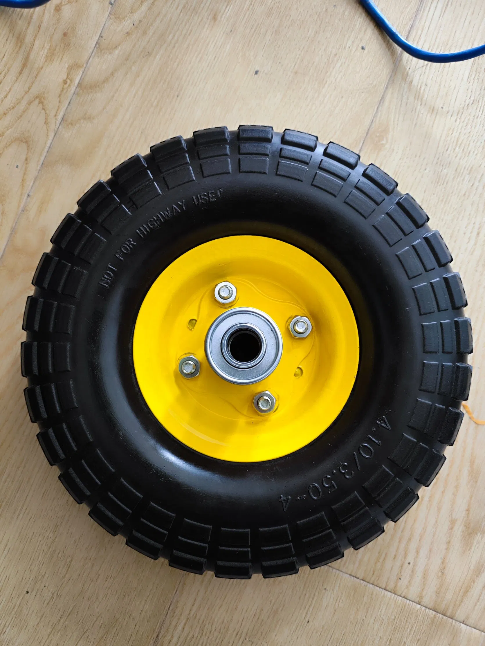 Popular Wholesale New 3.50-4 Wheelbarrow Puncture Resistant Rubber Wheel with PU Foam Tyre and Rubber for Garden Cart