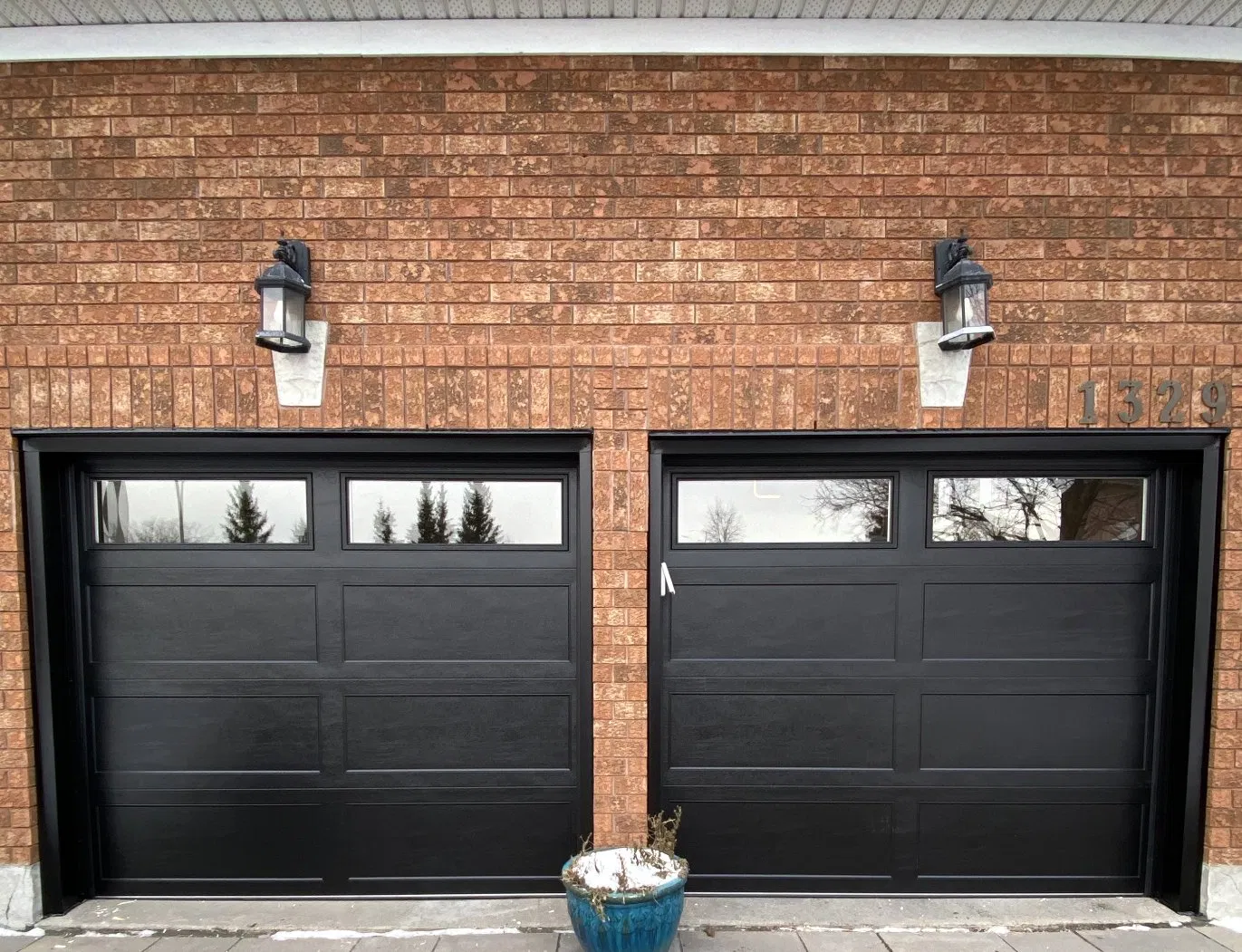 Modern Premium Steel Flip Garage Door for Residential House Garage Solutions