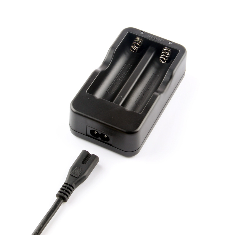 Умная зарядка USB для 4 аккумуляторов 18650