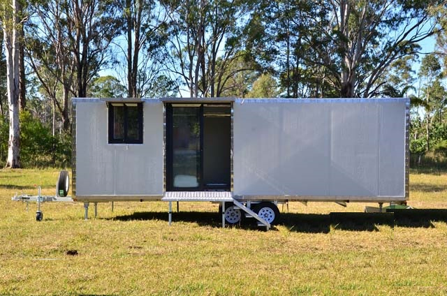 Ready Made Weather Proof Prefabricated Building Room Extra Mobile Movable House Cabin on Trailer