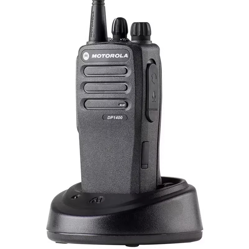Портативная рация Motorola DP1400 DMR 5Вт