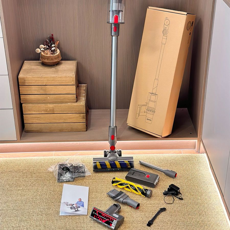 4-in-1 Cordless V15s Vertical Vacuum Cleaner for Effortless Home Cleaning