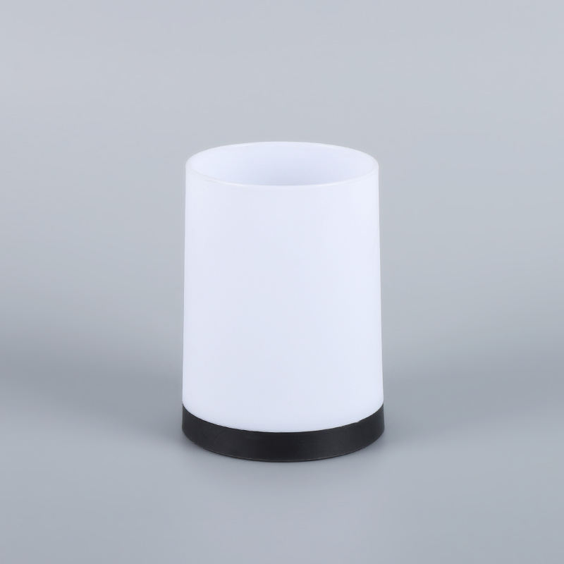 House Hold Bathroom Accessories Set White Liquid Soap Dispenser