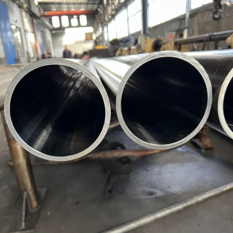 Труба гидравлическая бесшовная DIN2391 St52