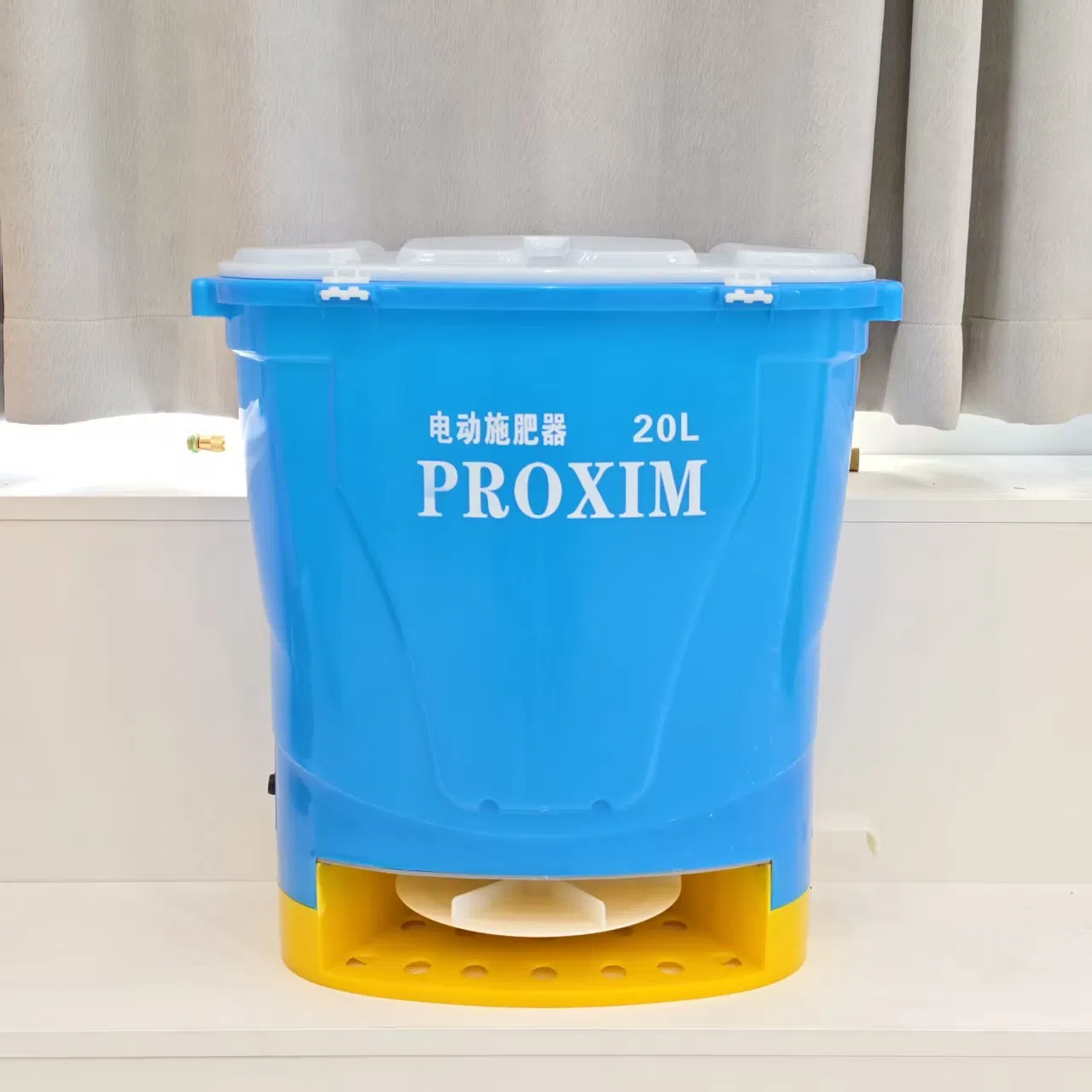 Functional High Pressure Agricultural Fertilizer Spreader for Gardening